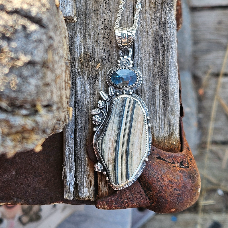 COASTAL VIEW Pendant - Ocean Collection