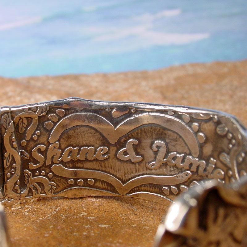 MEMENTO History Cuff