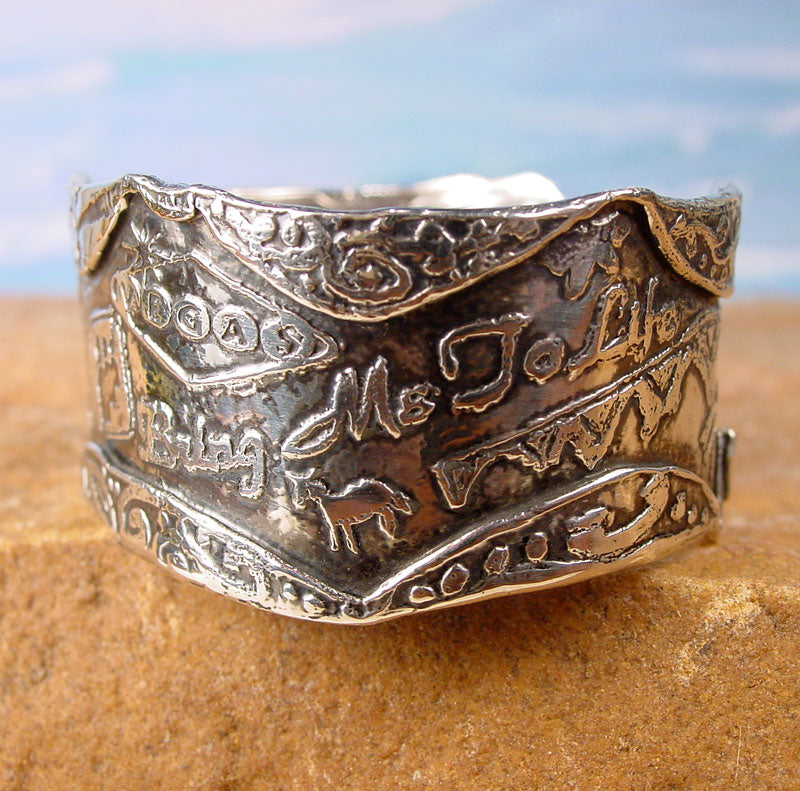 MEMENTO History Cuff