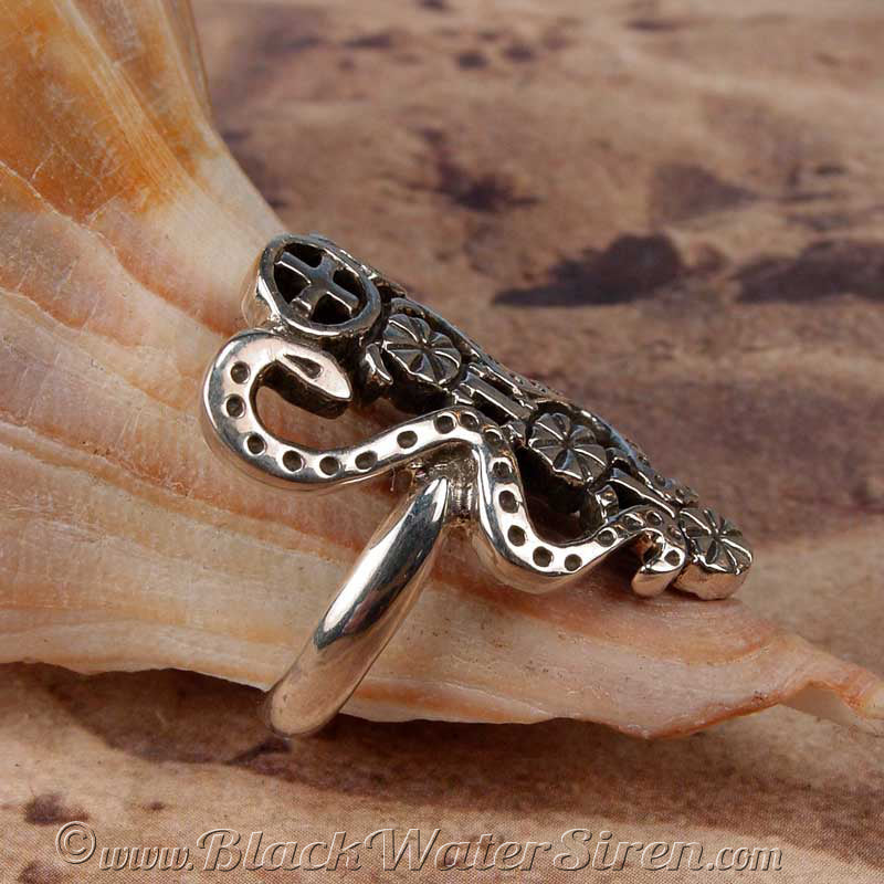 DAMBALLAH Voodoo Veve Ring