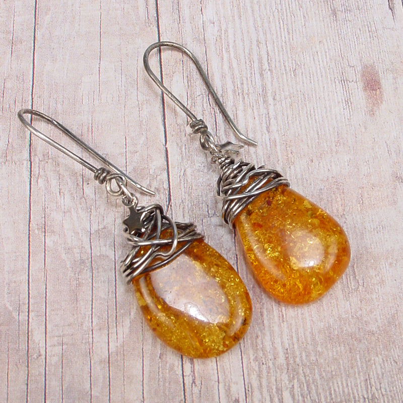 AMBER BRIOLETTE Earrings