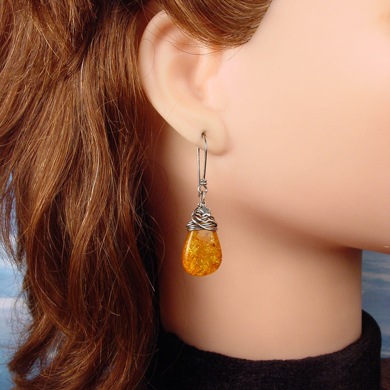 AMBER BRIOLETTE Earrings