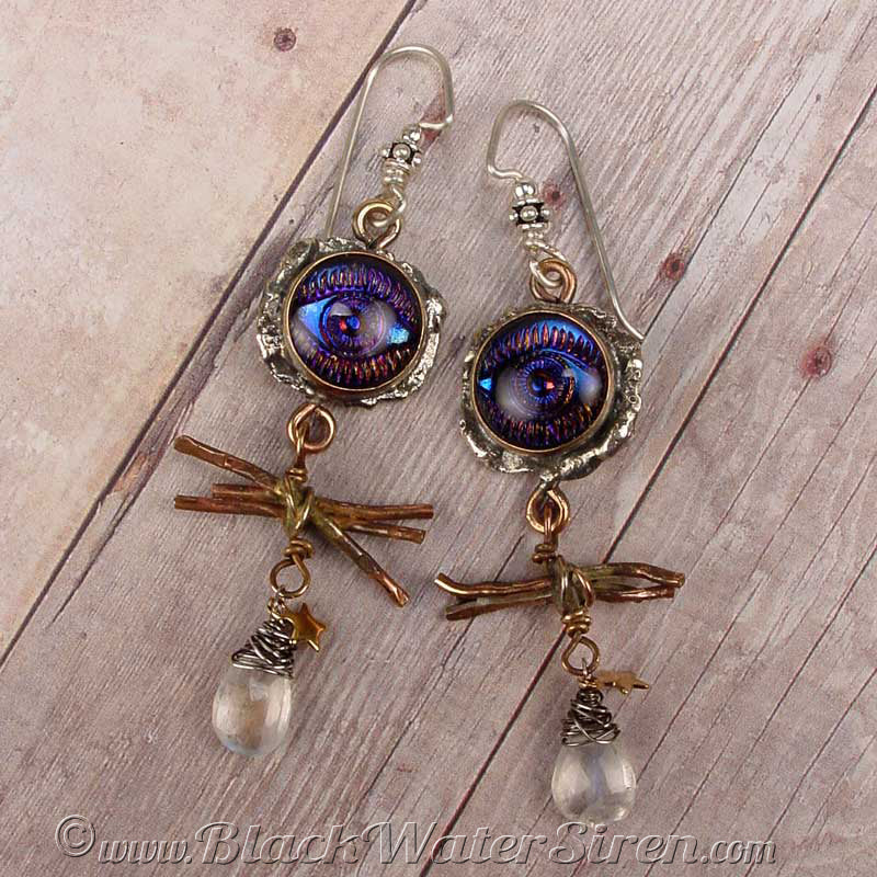 MYSTIC EYE Abstract Earrings